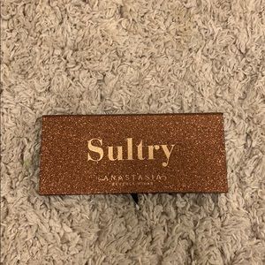 Anastasia Beverly Hills Sultry Palette